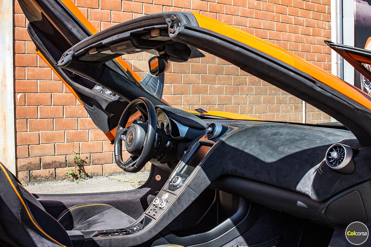 Mclaren 650s Spider Interior Colcorsa