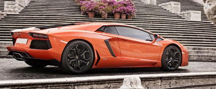 Lamborghini Aventador