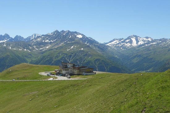 Berggasthof Wallackhaus - Grossglockner High Alpine Road