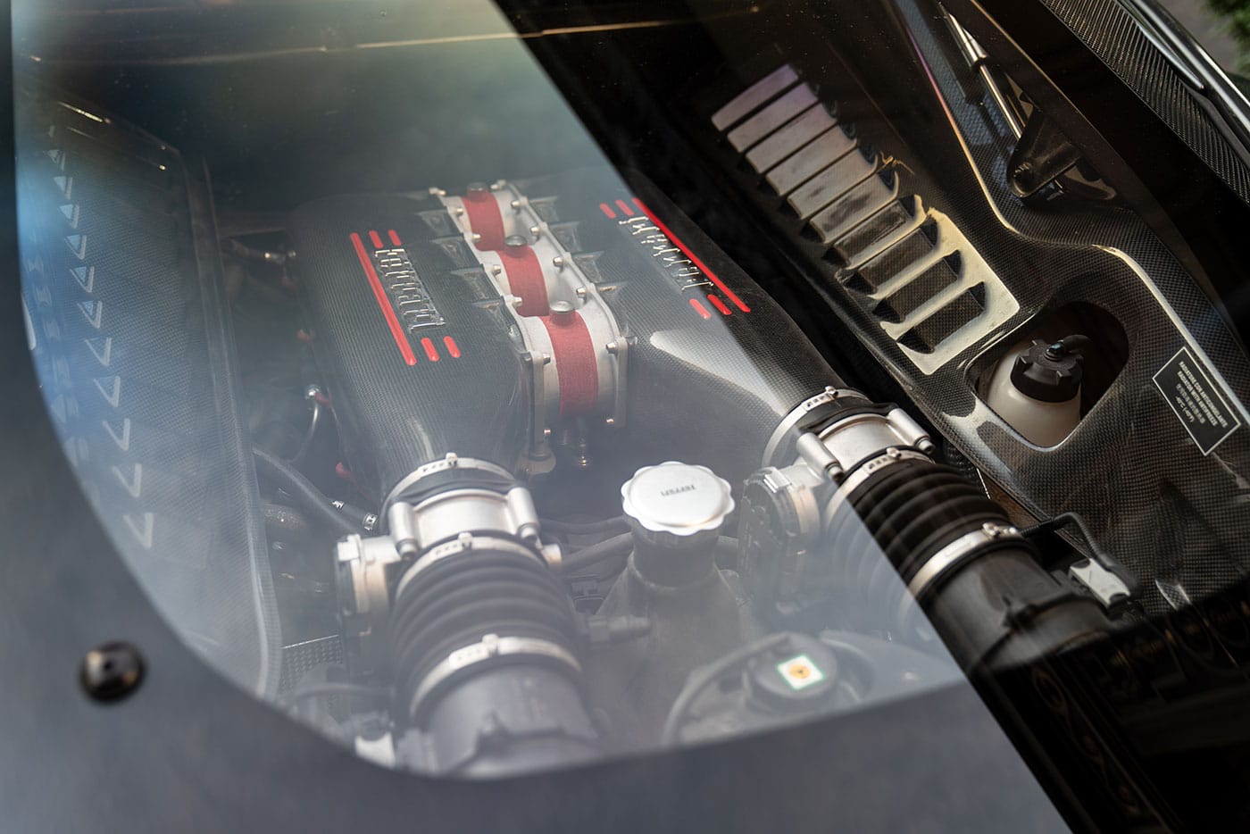 Ferrari 458 Speciale engine