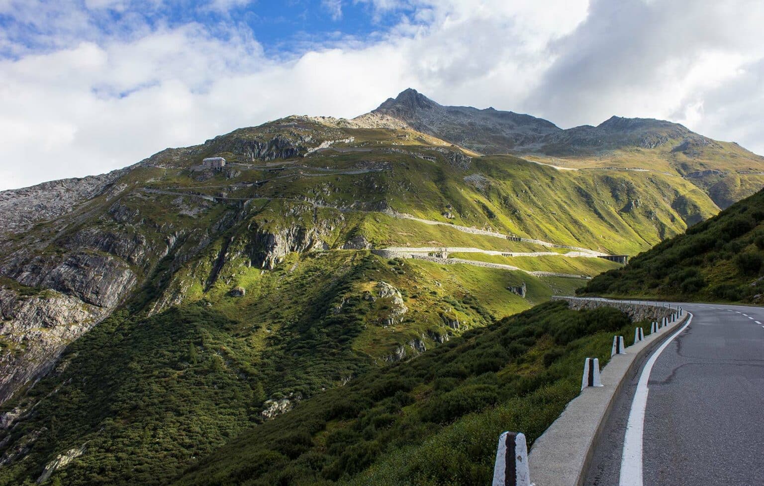 Furka Pass mountain pass in Swiss Alps, Switzerland Colcorsa