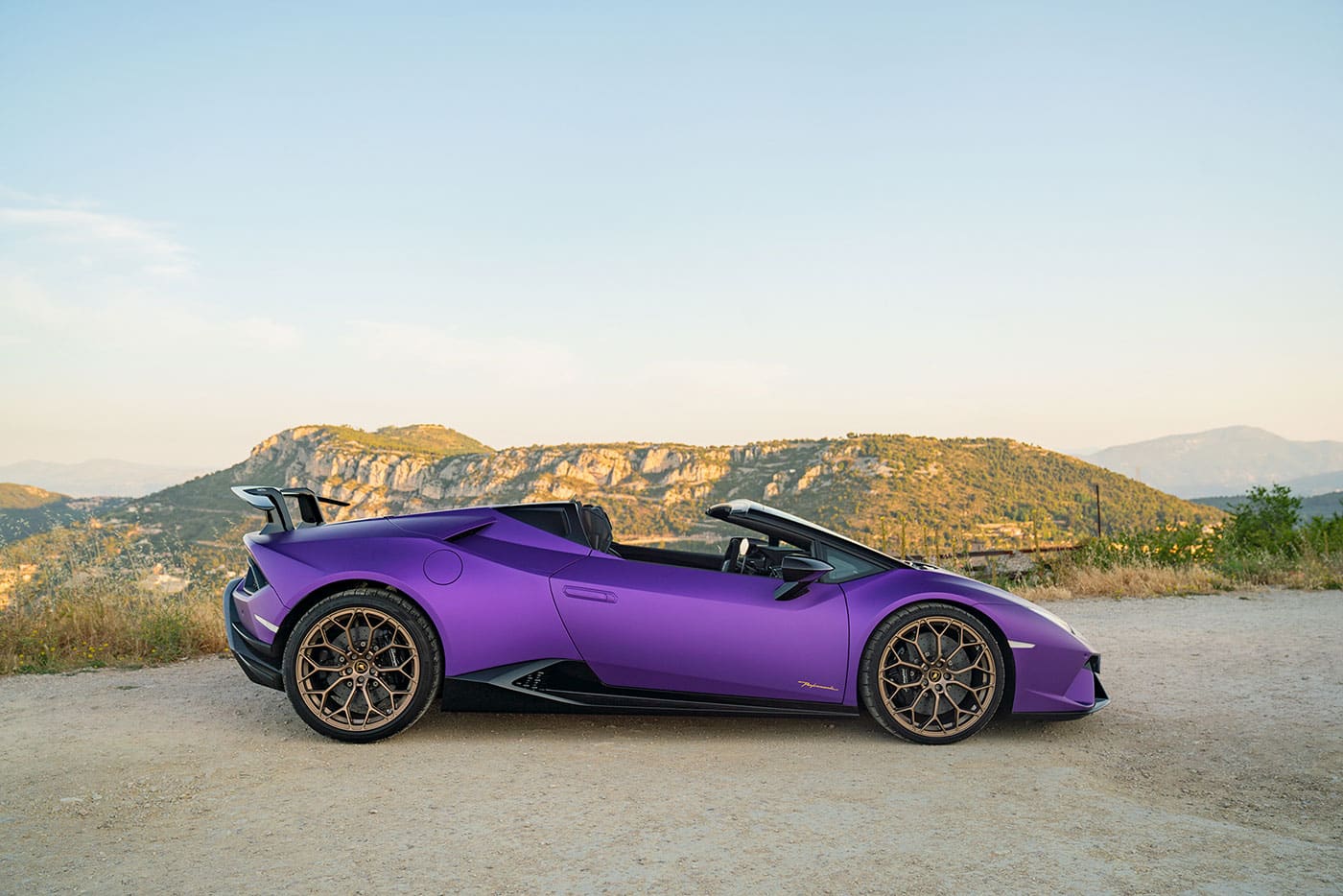 Hire Lamborghini Huracan Performante Spyder Monaco