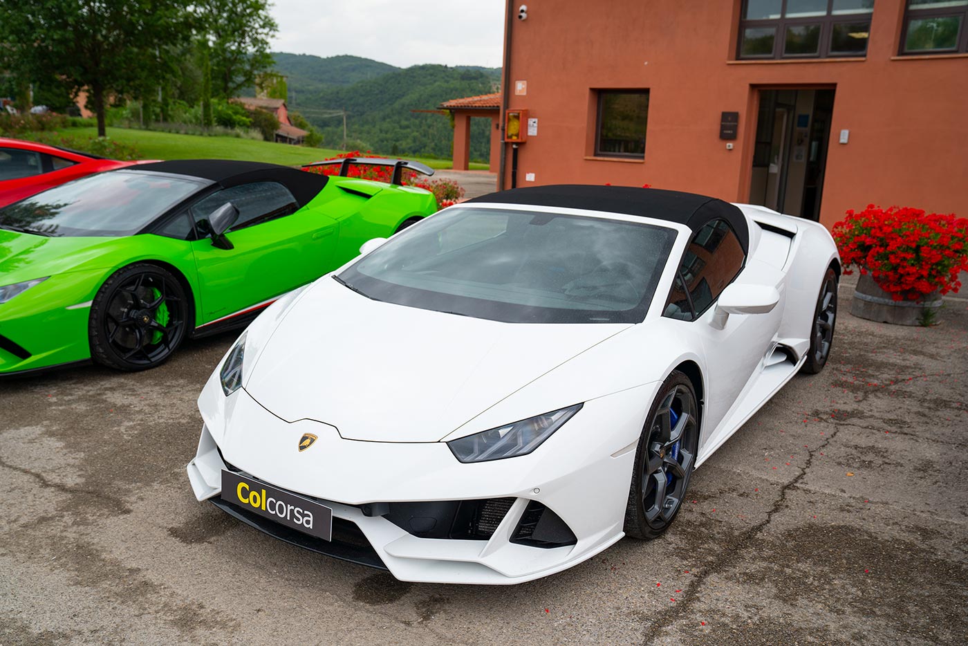 Lamborghini Huracan EVO Spyder rental