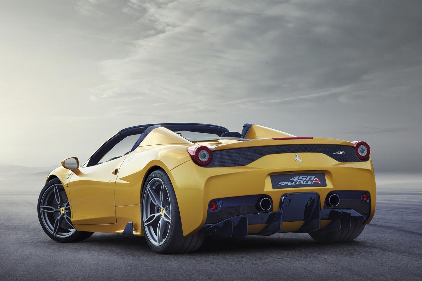 Luxury car hire Ferrari 458 Speciale A Aperta