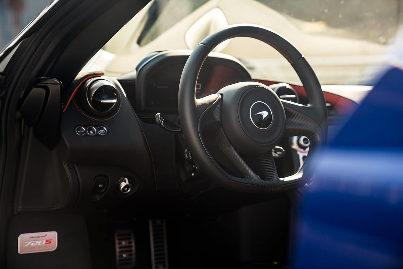 McLaren 720S Spider steering wheel