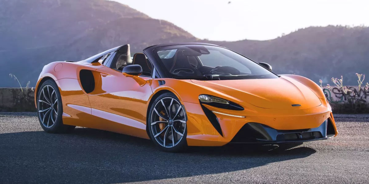 McLaren Artura Spider