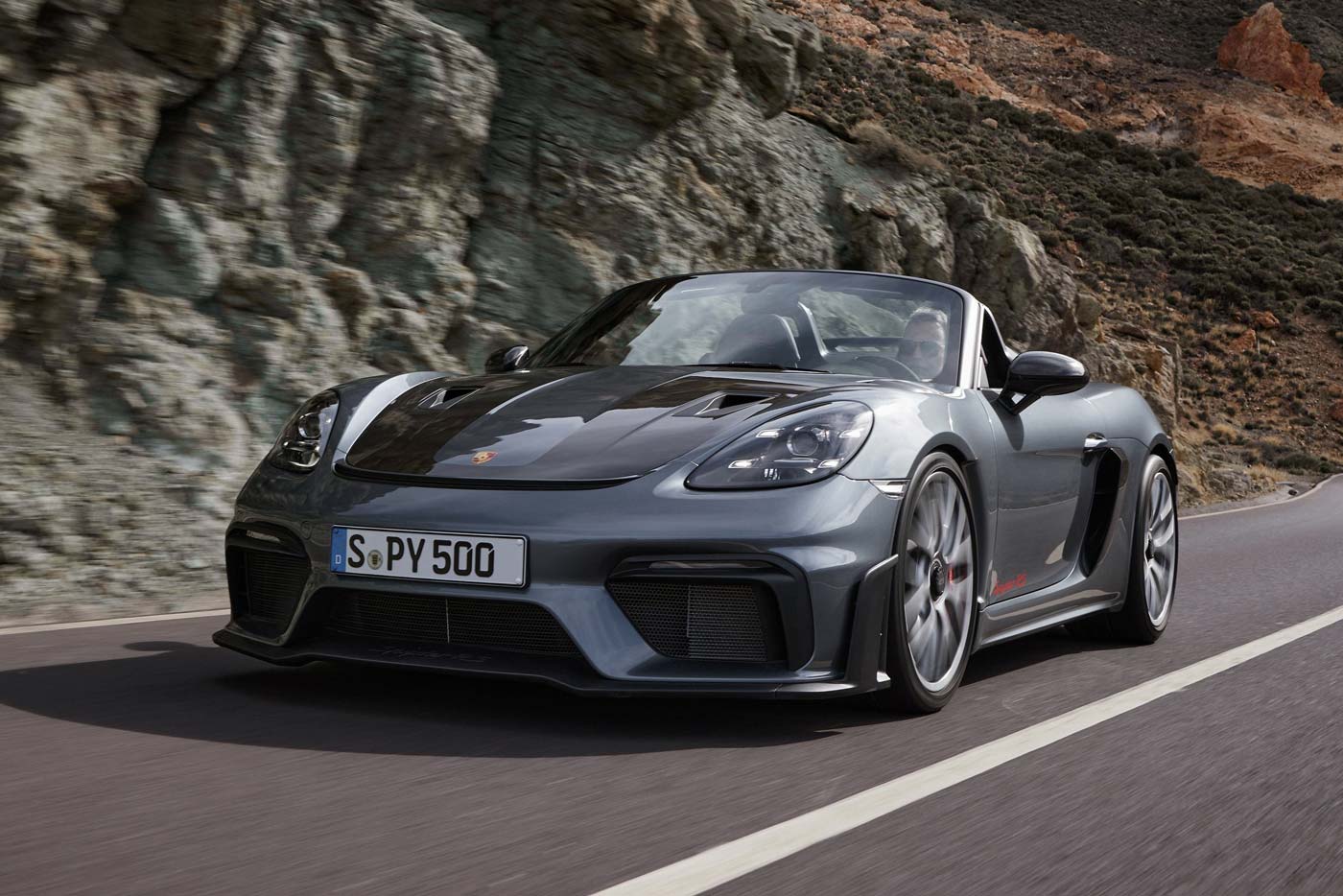 Porsche 718 Spyder RS driving experience