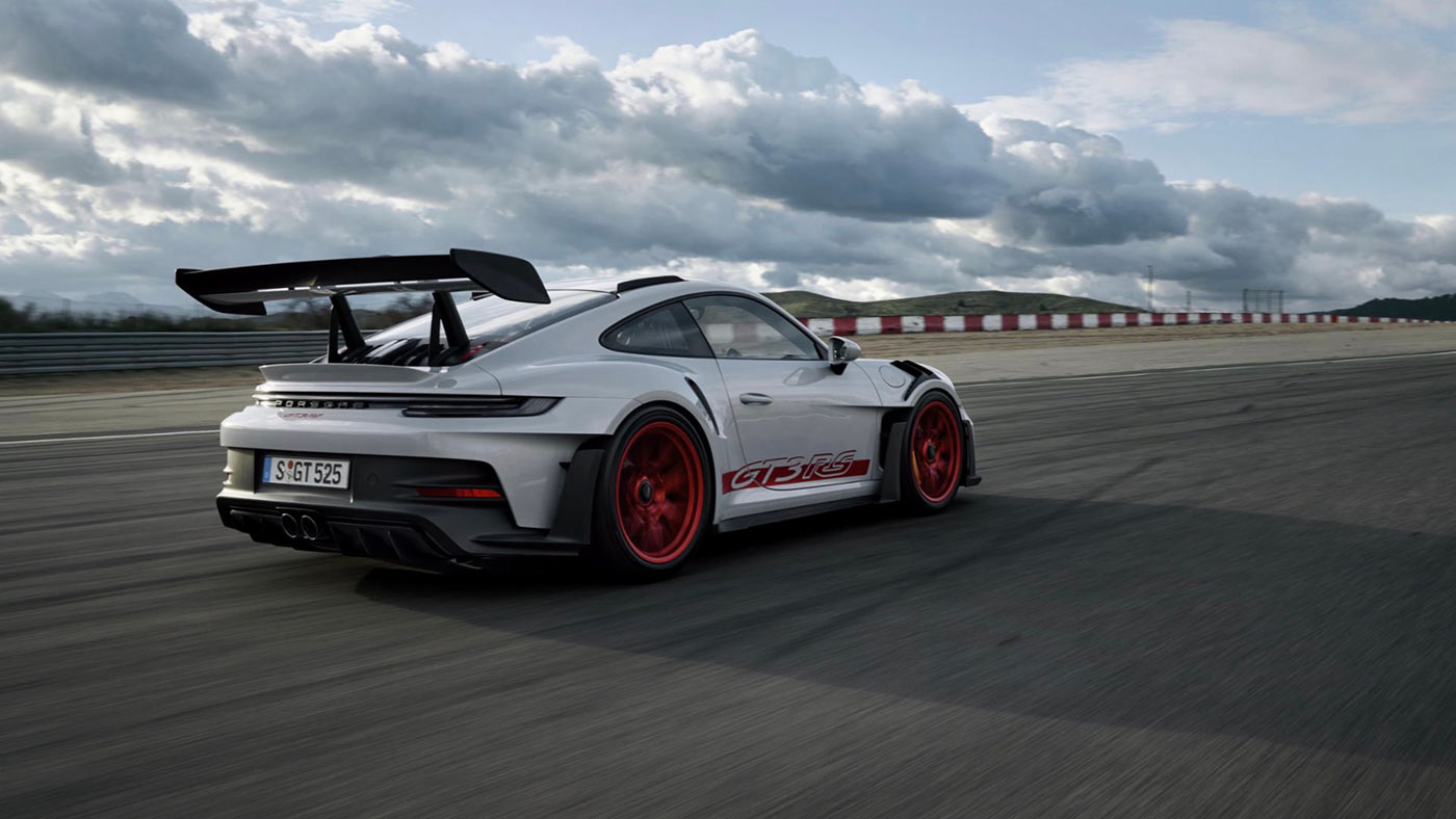 Porsche 992 GT3 RS rental Europe