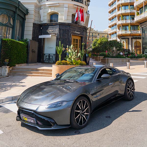 Aston Martin V8 Vantage