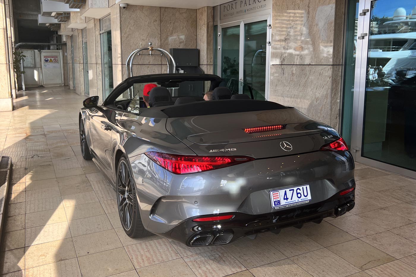 Rental Mercedes-AMG SL63 Roadster